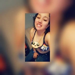 Meet your Posher, Zulmita